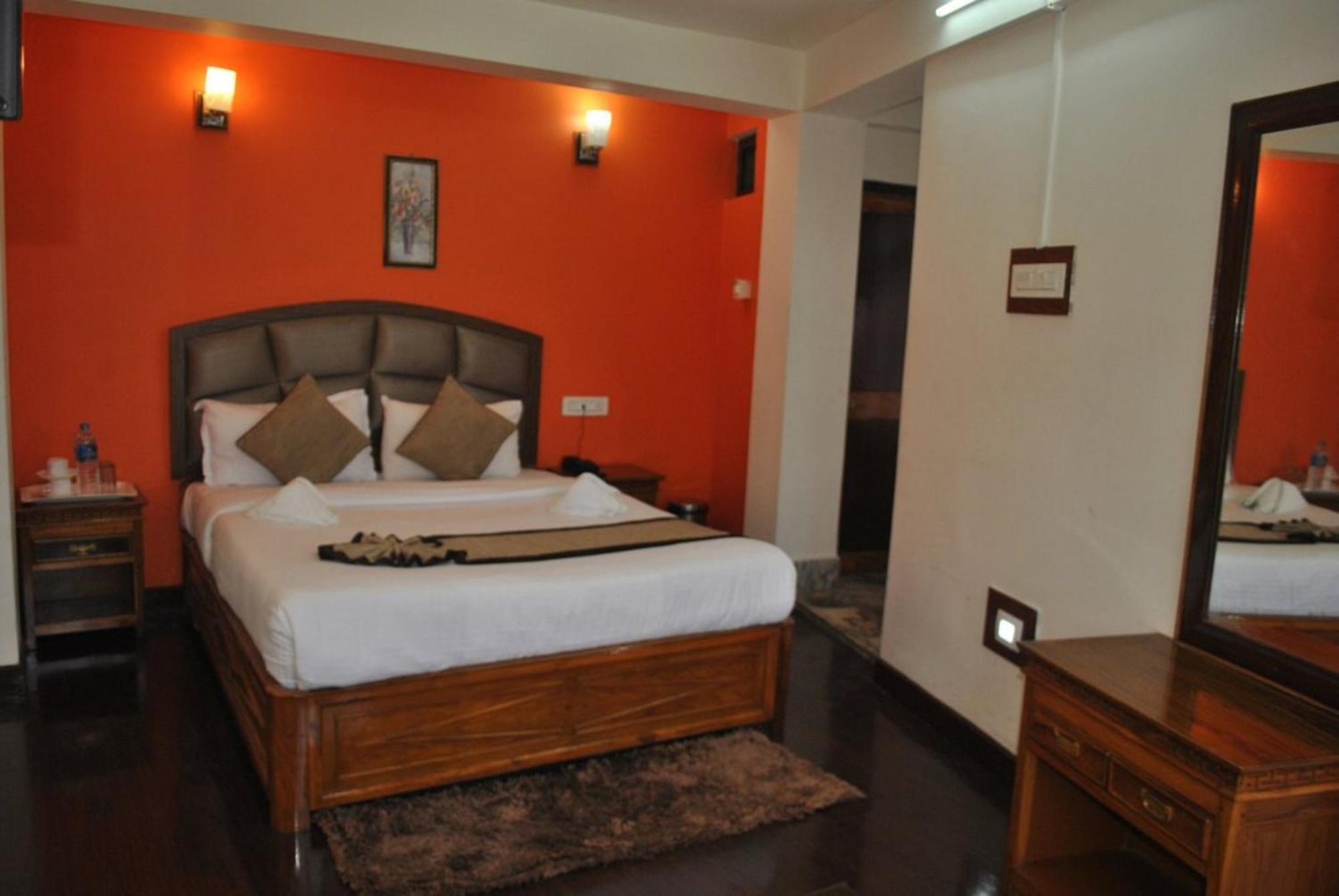 Hotel Kasturi Palace Darjeeling - Excellent Service Recommended Экстерьер фото